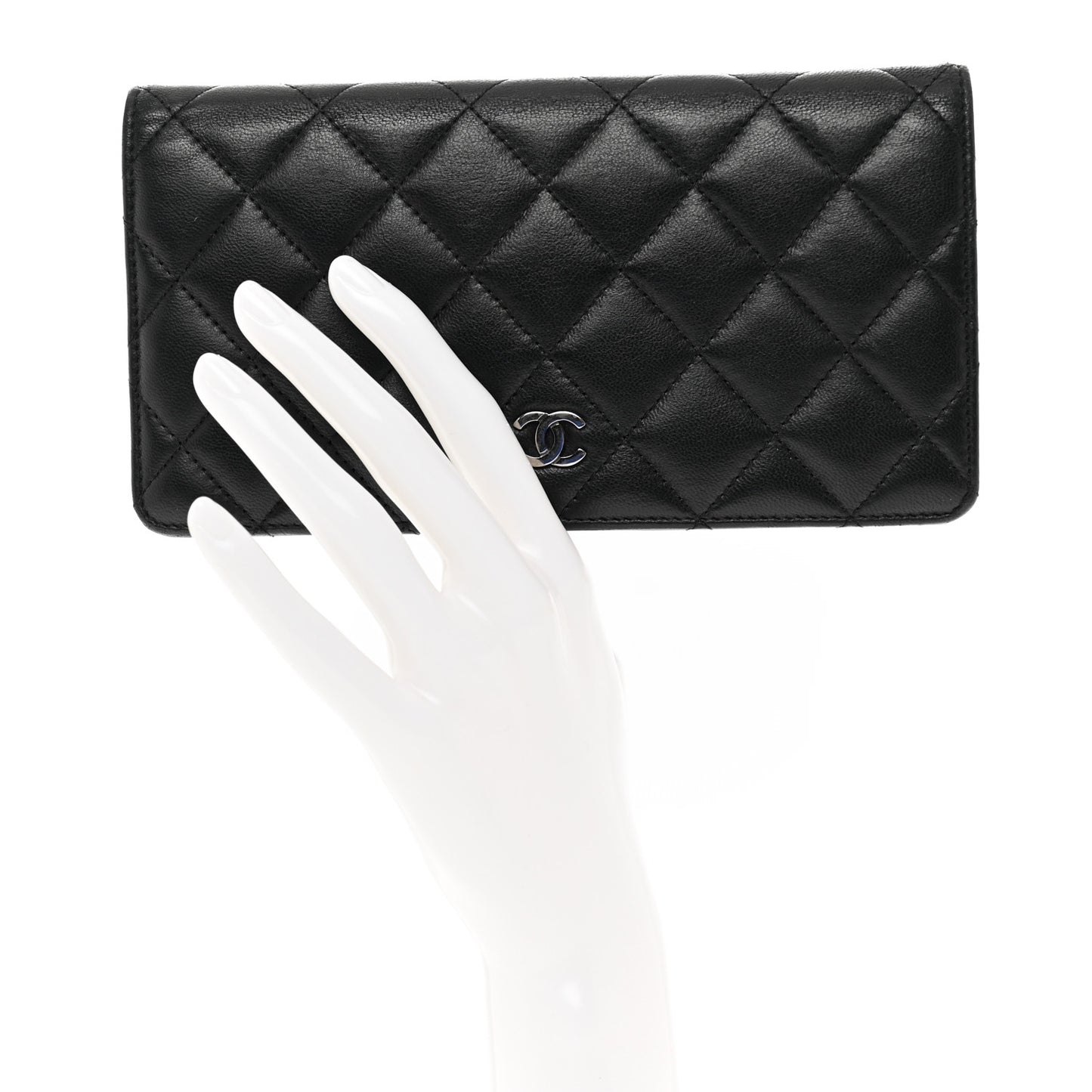 Lambskin Quilted Yen Wallet Black