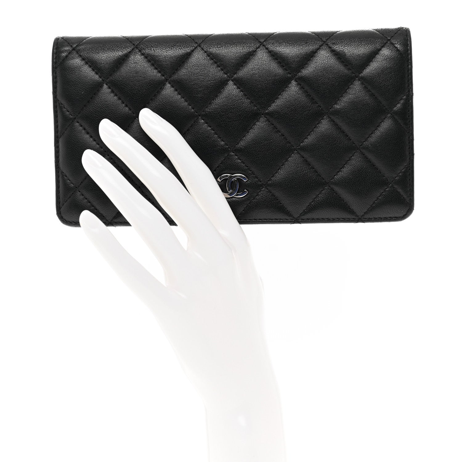 Chanel Lambskin Quilted Yen Wallet Black 2 of 8