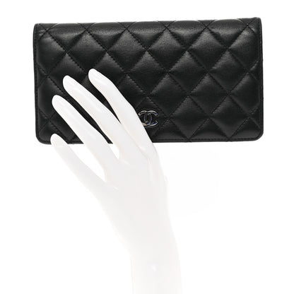 Chanel Lambskin Quilted Yen Wallet Black 2 of 8