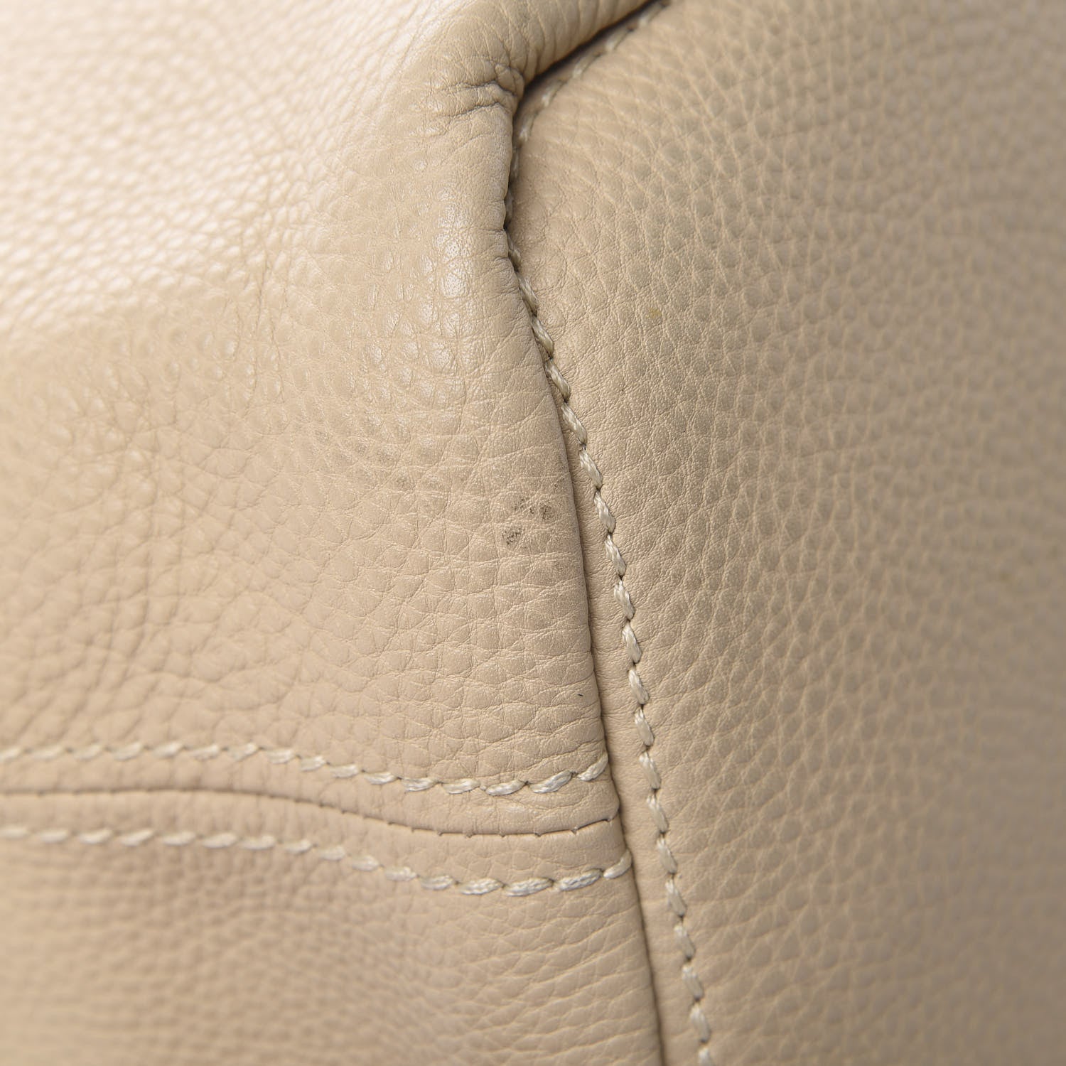 Prada Vitello Daino Hobo Sabbia 12 of 14