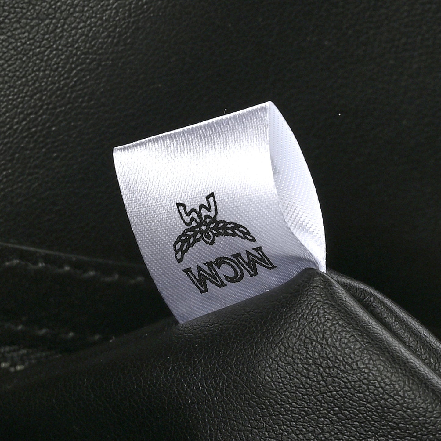 Checkerboard Visetos Medium Aren Shopper Tote Black White