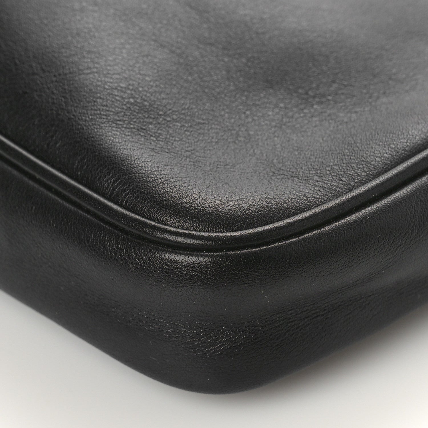 Versace Vitello Palazzo Medusa Wristlet Clutch Bag Black 8 of 8