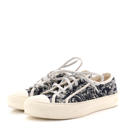 Christian Dior Canvas Toile De Jouy Embroidered Womens Walk'N'Dior Low Top Sneakers 38.5 Blue Off-White 4 of 10