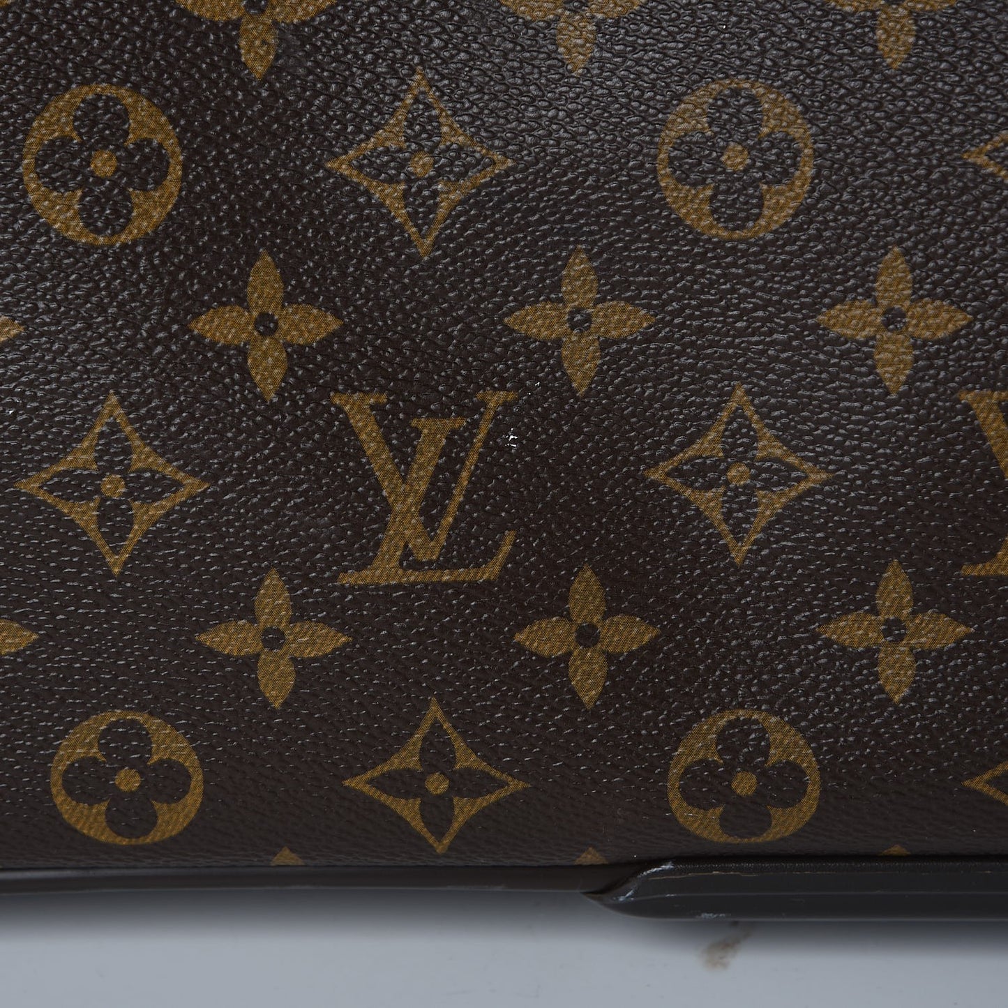 Monogram Eole 50