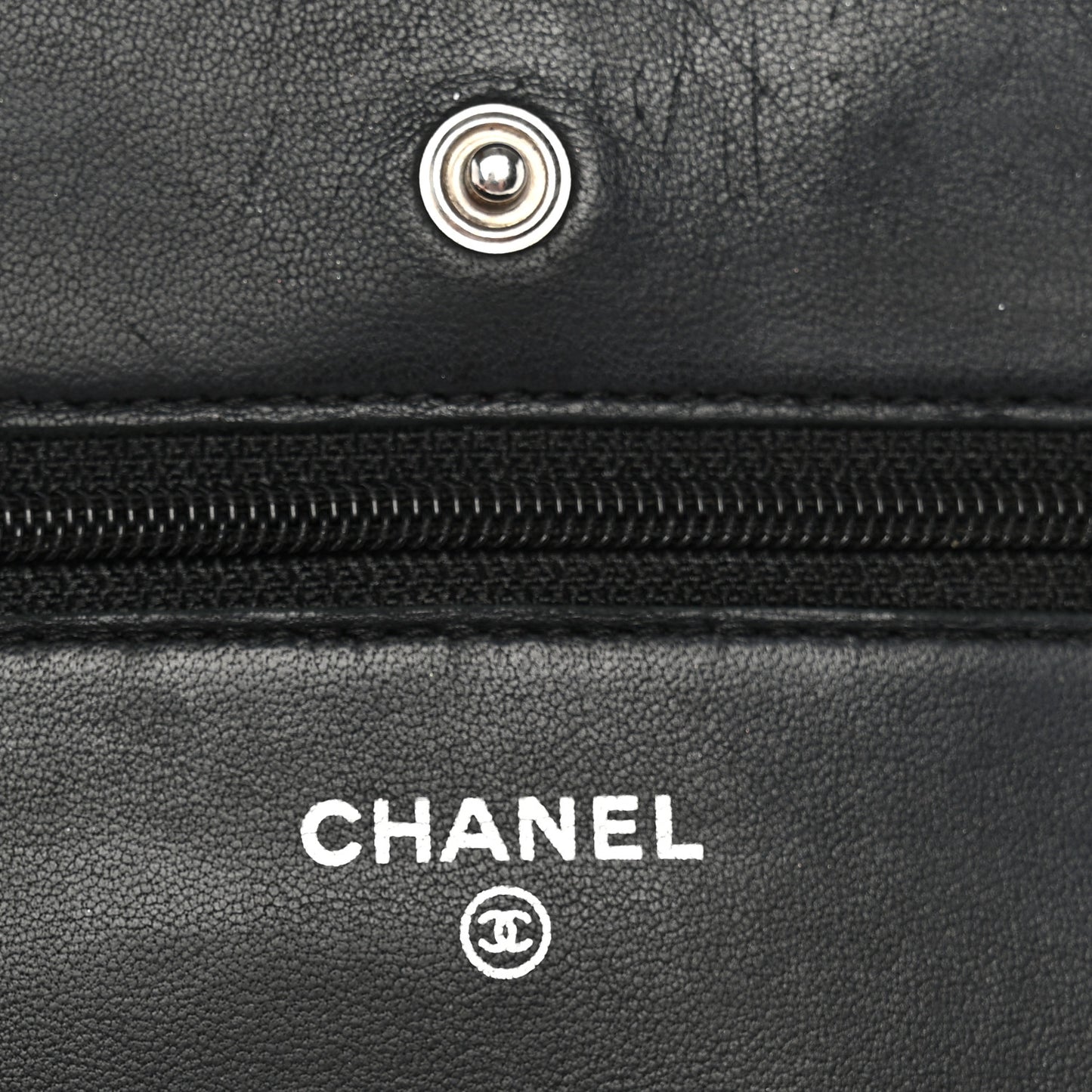 Lambskin Quilted Wallet On Chain WOC Black