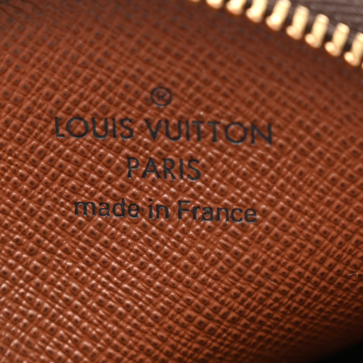 Louis Vuitton Monogram Round Coin Purse 6 of 6