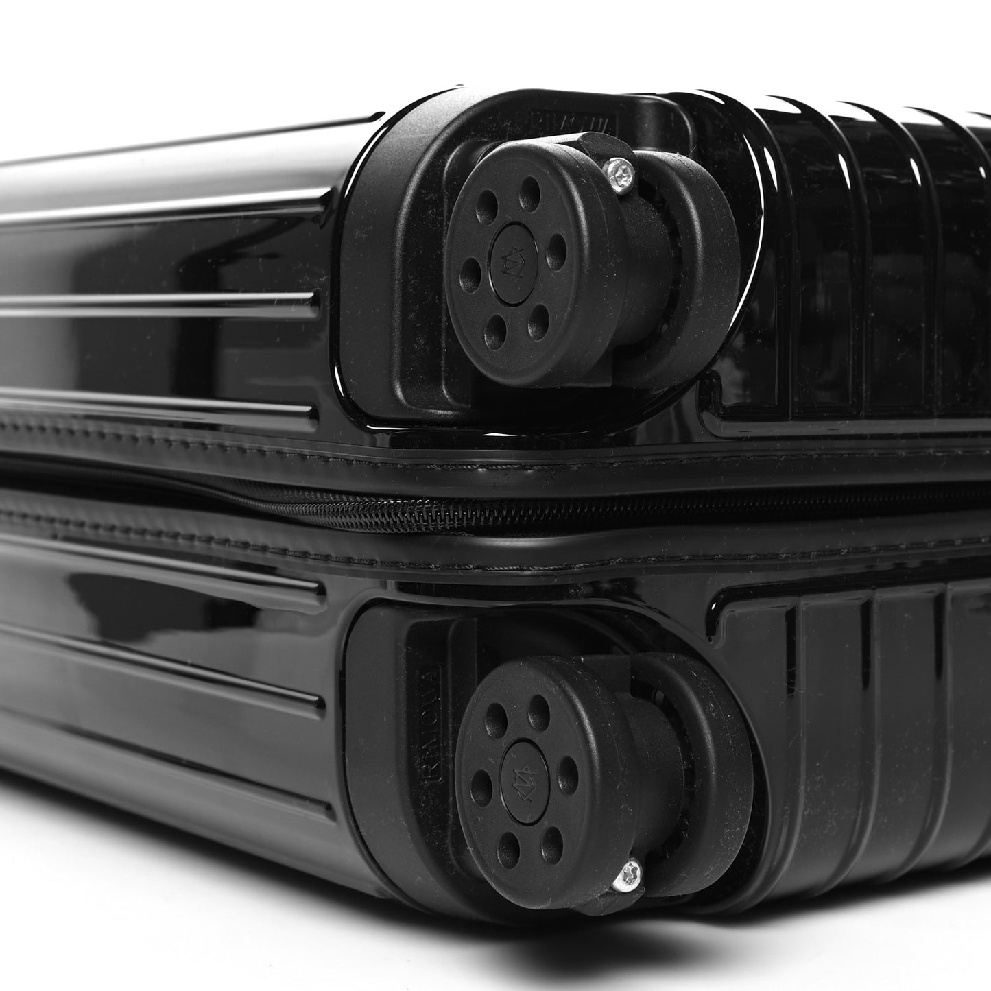 Gloss Polycarbonate Essential Lite Cabin U Black