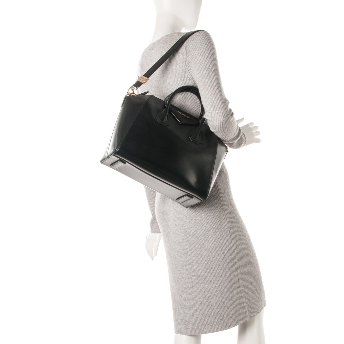 Shiny Lord Calfskin Medium Antigona Black