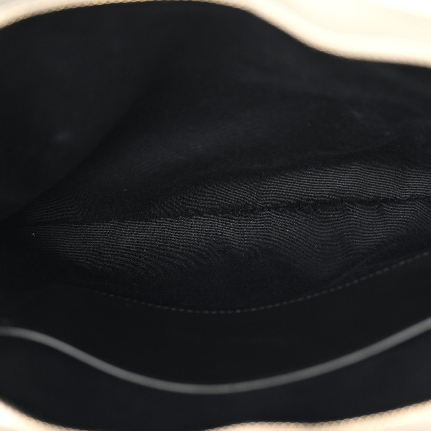 Saint Laurent Grain de Poudre Matelasse Chevron Medium Tribeca Shopping Bag Crema Soft 6 of 10
