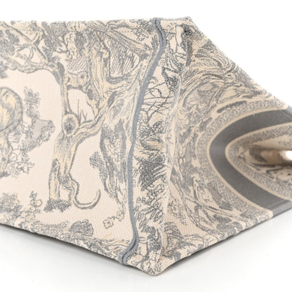 Christian Dior Canvas Embroidered Large Dioriviera Toile De Jouy Book Tote Gray 10 of 10
