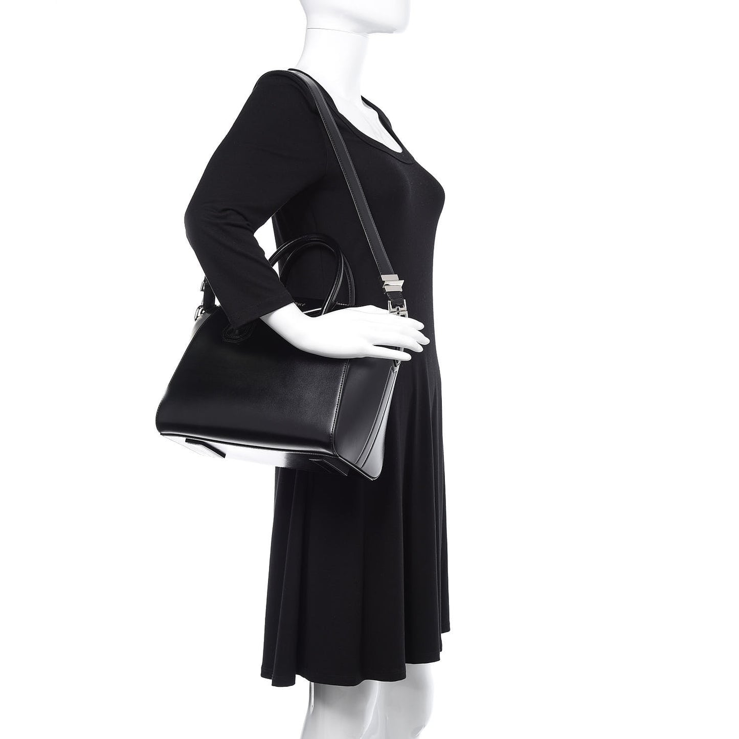 Shiny Lord Calfskin Small Antigona Black