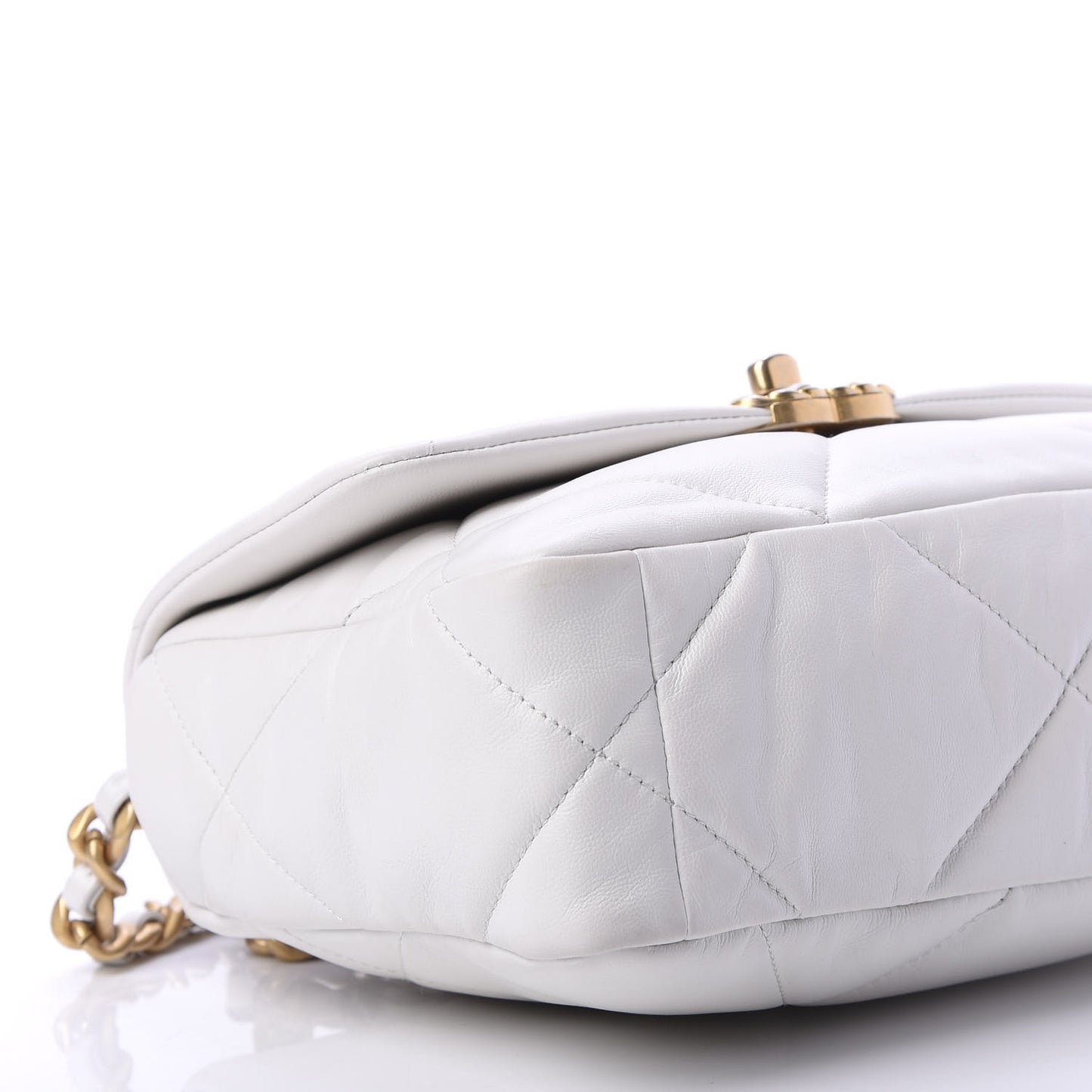 Goatskin Quilted Medium 19 Flap White
