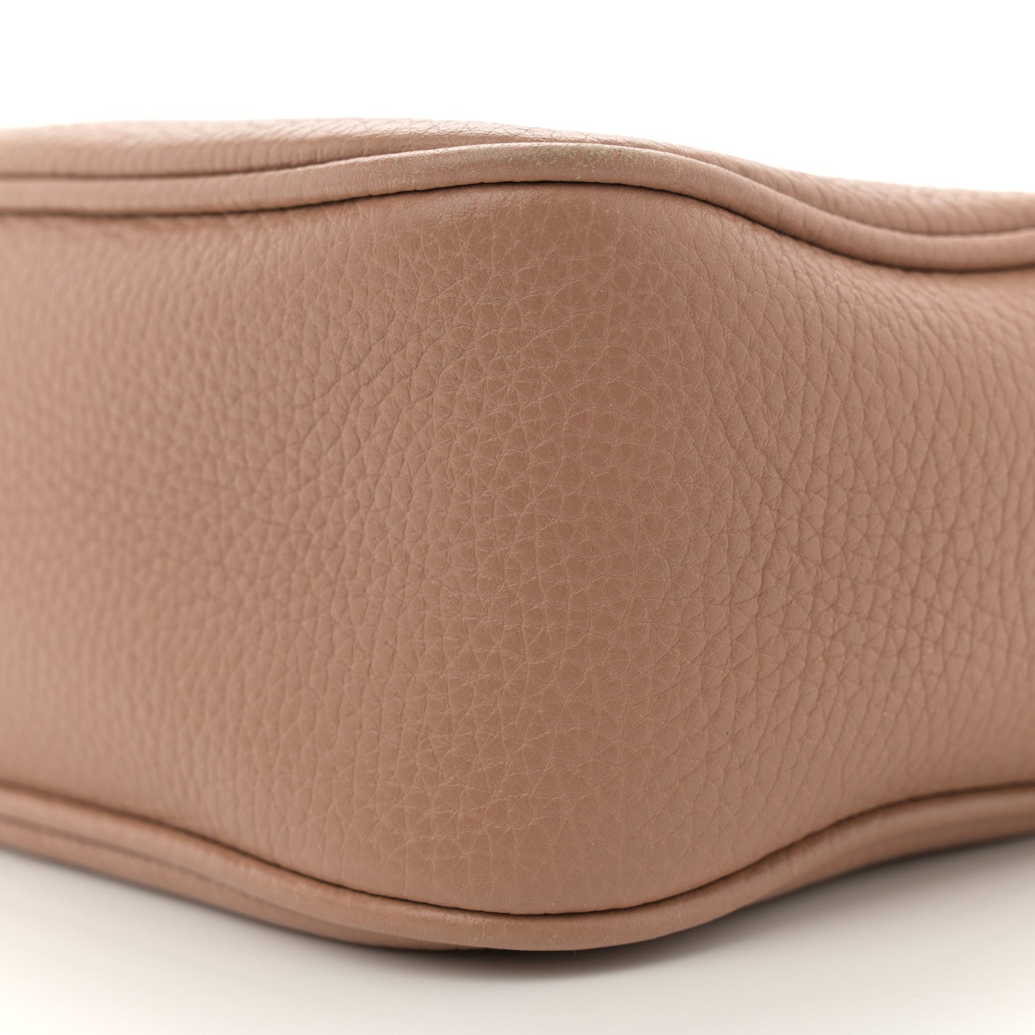 Gucci Pebbled Calfskin Small Soho Disco Bag Camelia 10 of 13