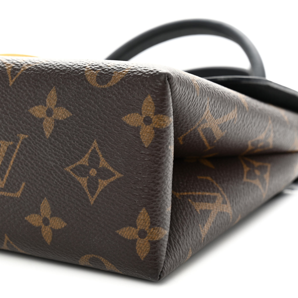 Monogram Locky BB Black