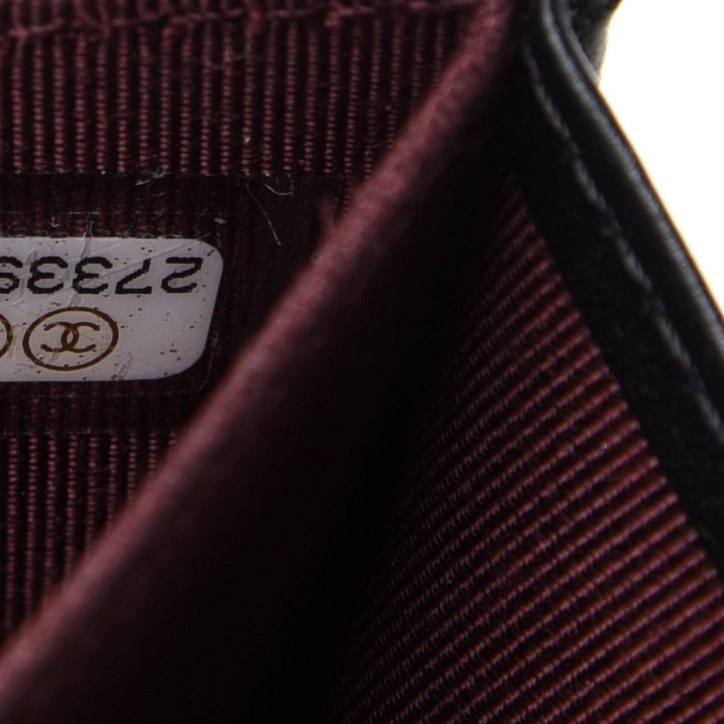 Crumpled Calfskin Chevron Quilted Reissue Card Holder Black