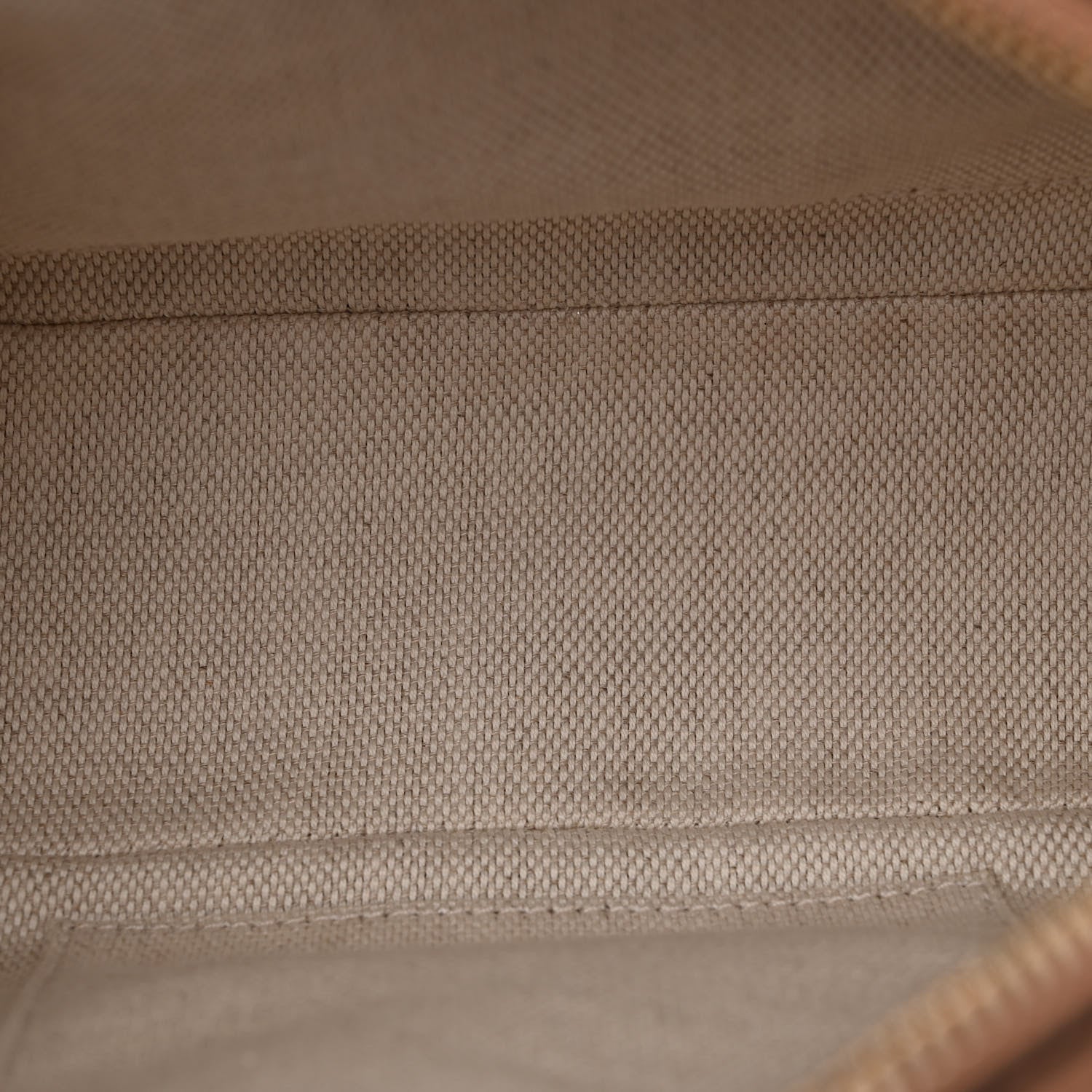 Gucci Pebbled Calfskin Small Soho Disco Bag Camelia 5 of 12