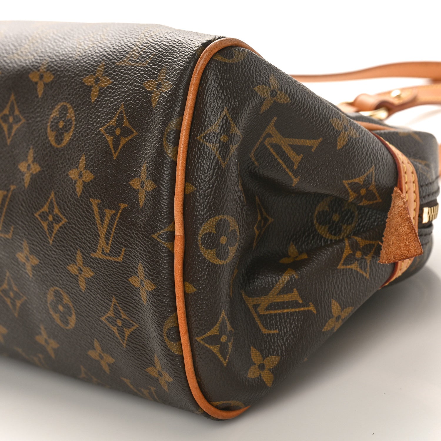 Louis Vuitton Monogram Montorgueil PM 9 of 10