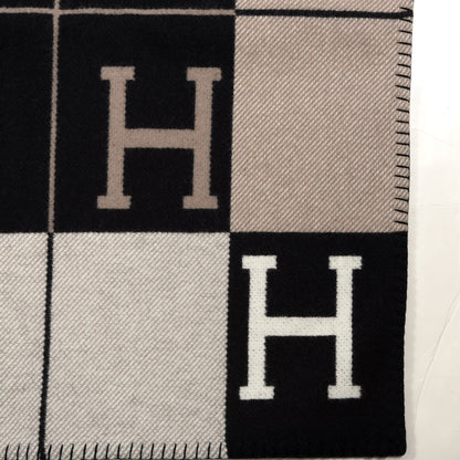 Hermes Wool Cashmere Avalon III Blanket Ecru Black 3 of 3