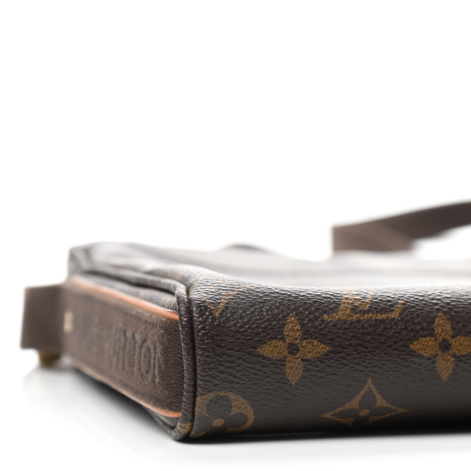 Louis Vuitton Monogram Trotteur Beaubourg 7 of 9