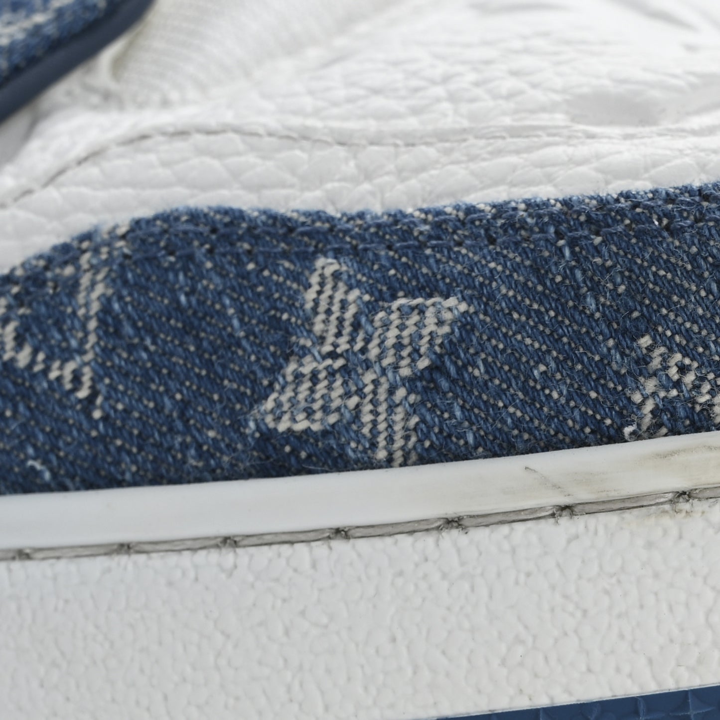 Calfskin Embossed Monogram Denim Mens LV Trainer Sneakers 7.5 Blue
