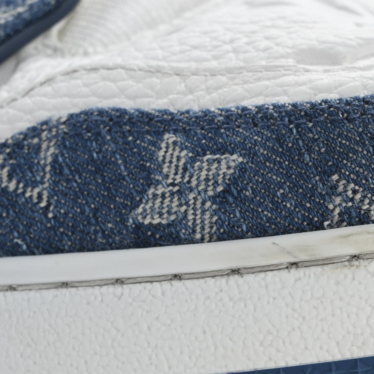 Louis Vuitton Calfskin Embossed Monogram Denim Mens LV Trainer Sneakers 7.5 Blue 13 of 13