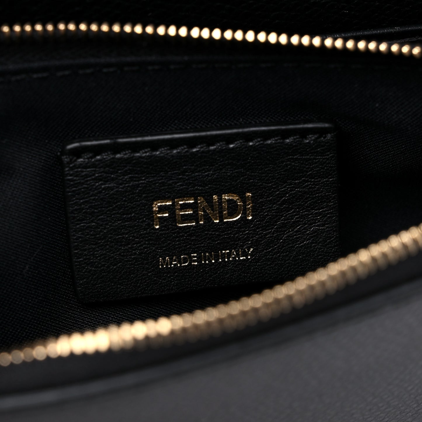 Vitello Cruise F is Fendi Medium Envelope Wallet on Chain Black