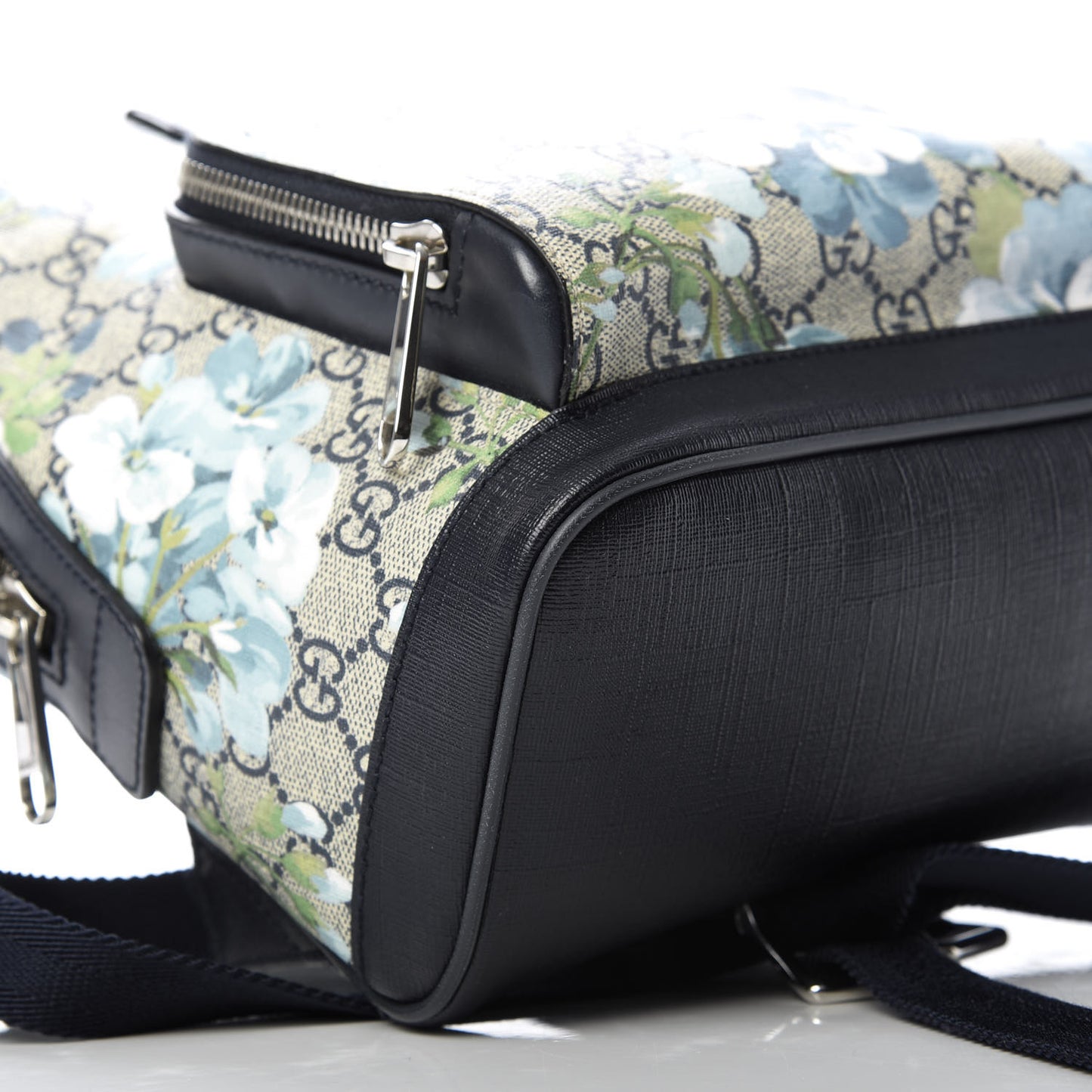 GG Supreme Monogram Blooms Small Day Backpack Blue