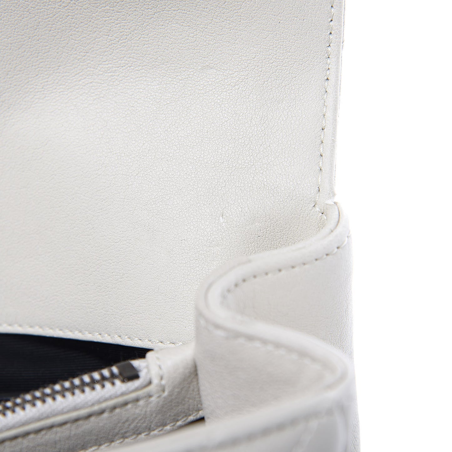 Sheepskin Matelasse Chevron Monogram Medium College Bag Crema Soft