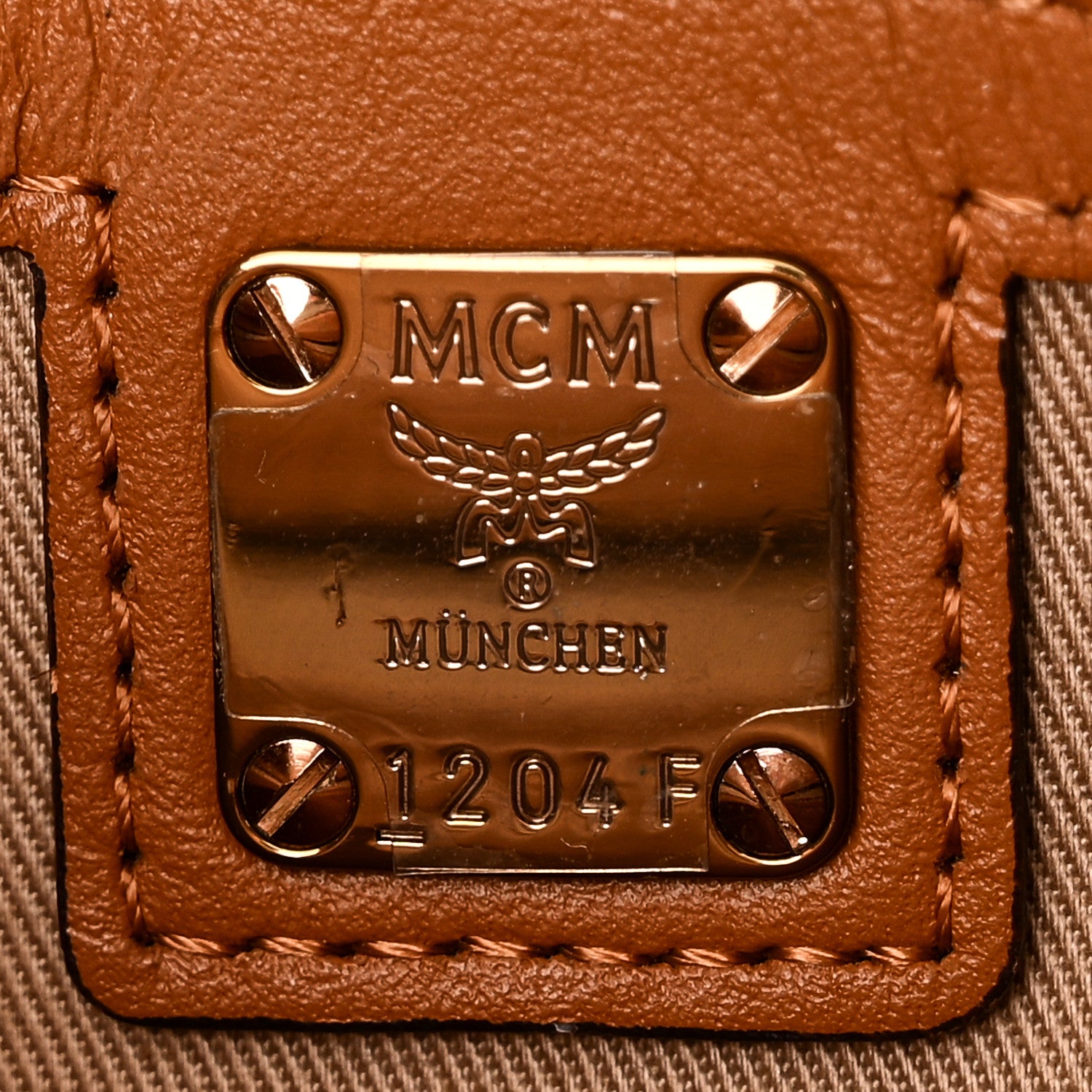 MCM Visetos Millie Wallet On Chain Cognac 6 of 9