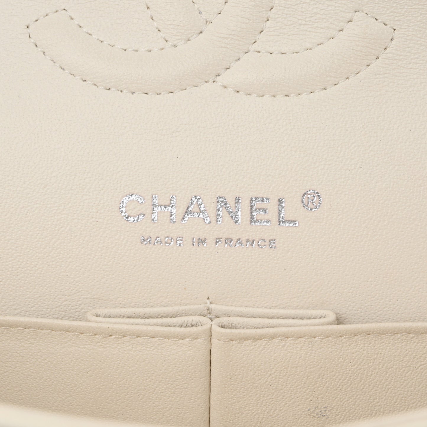 Crumpled Calfskin Quilted Medium Double Flap White