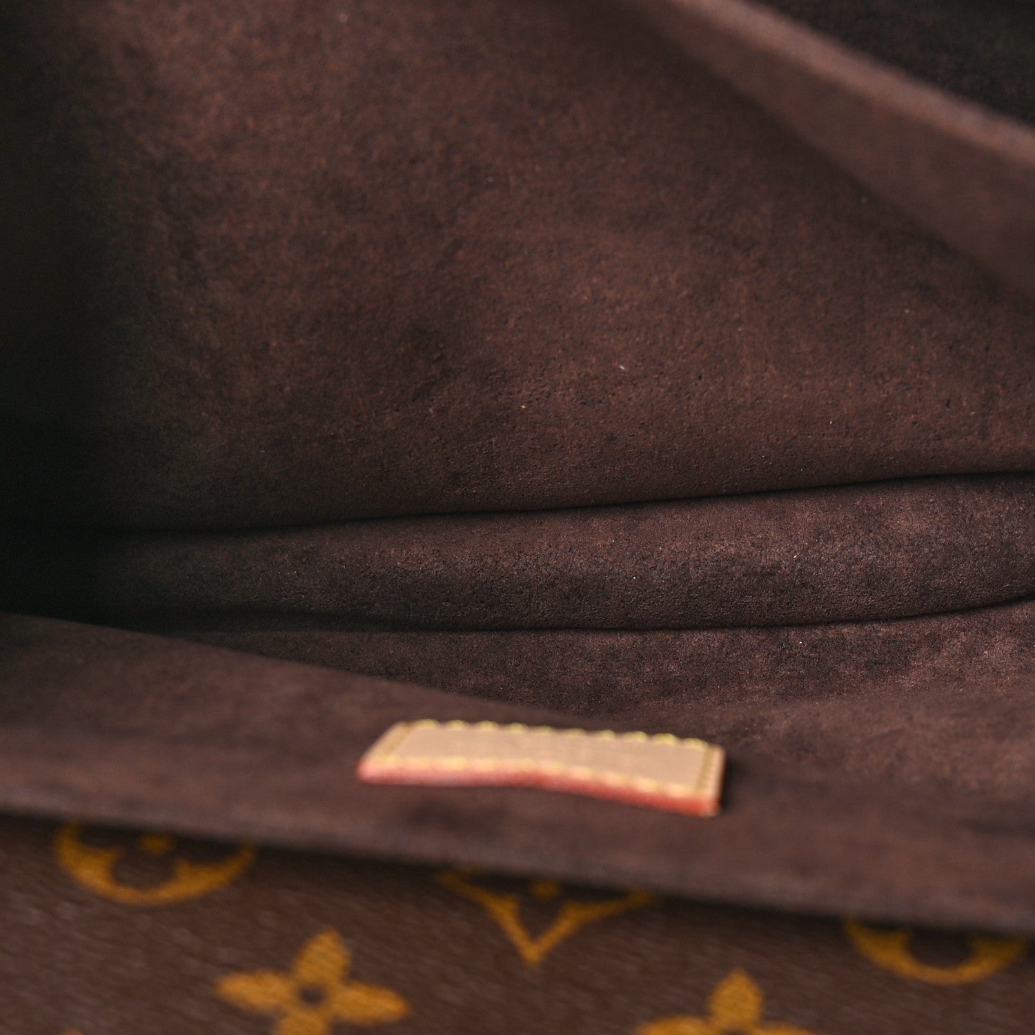 Louis Vuitton Monogram Pochette Metis 5 of 10