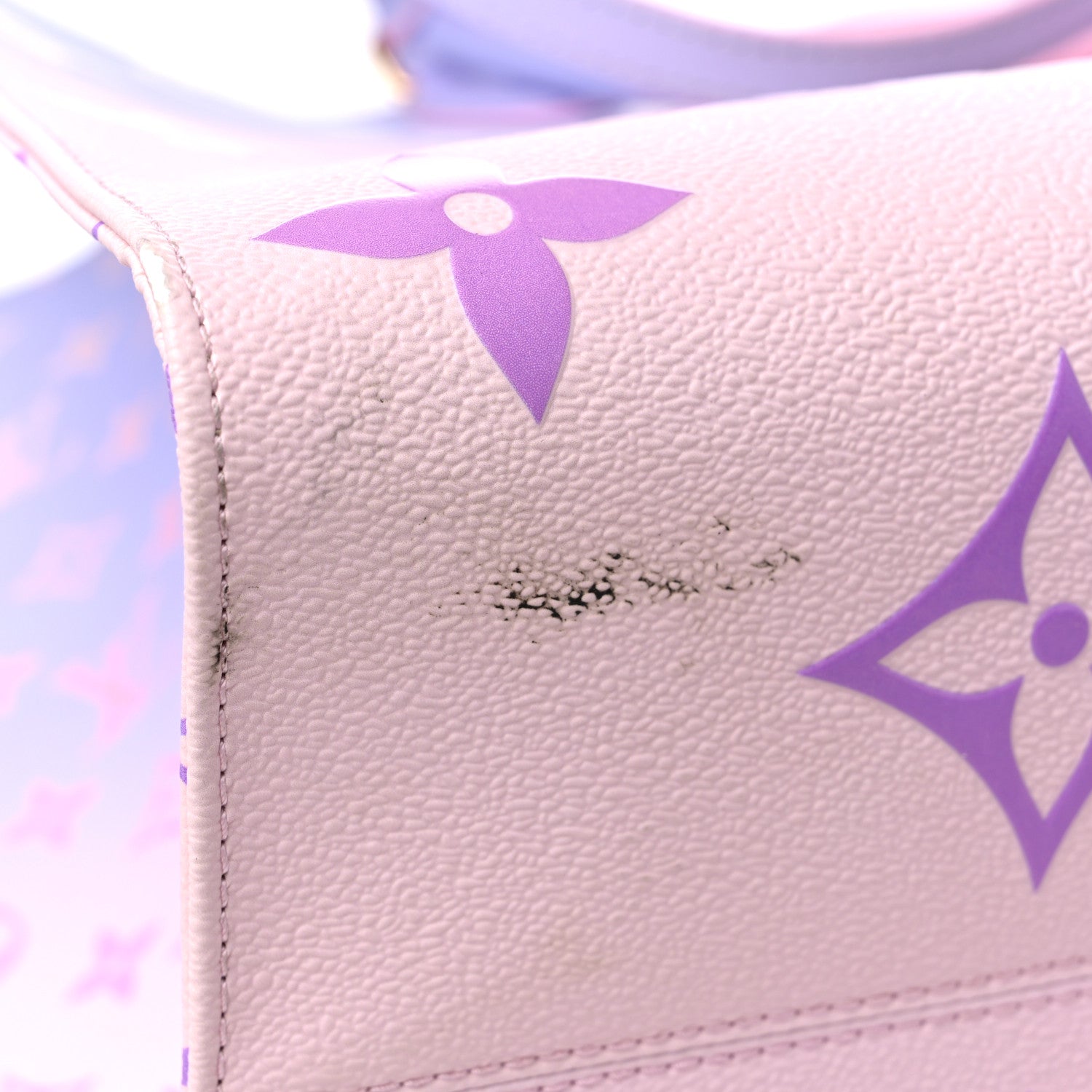 Louis Vuitton Monogram Giant Spring In The City Onthego GM Sunrise Pastel 15 of 22