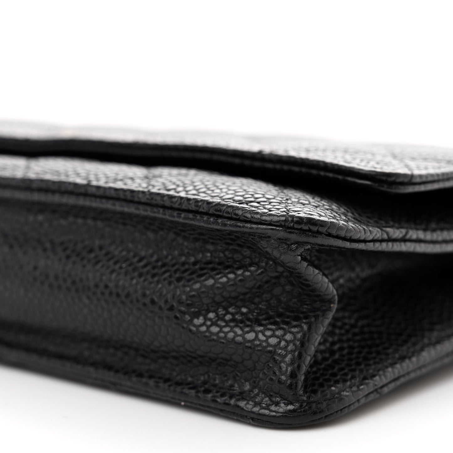 Caviar Quilted Wallet on Chain WOC Black