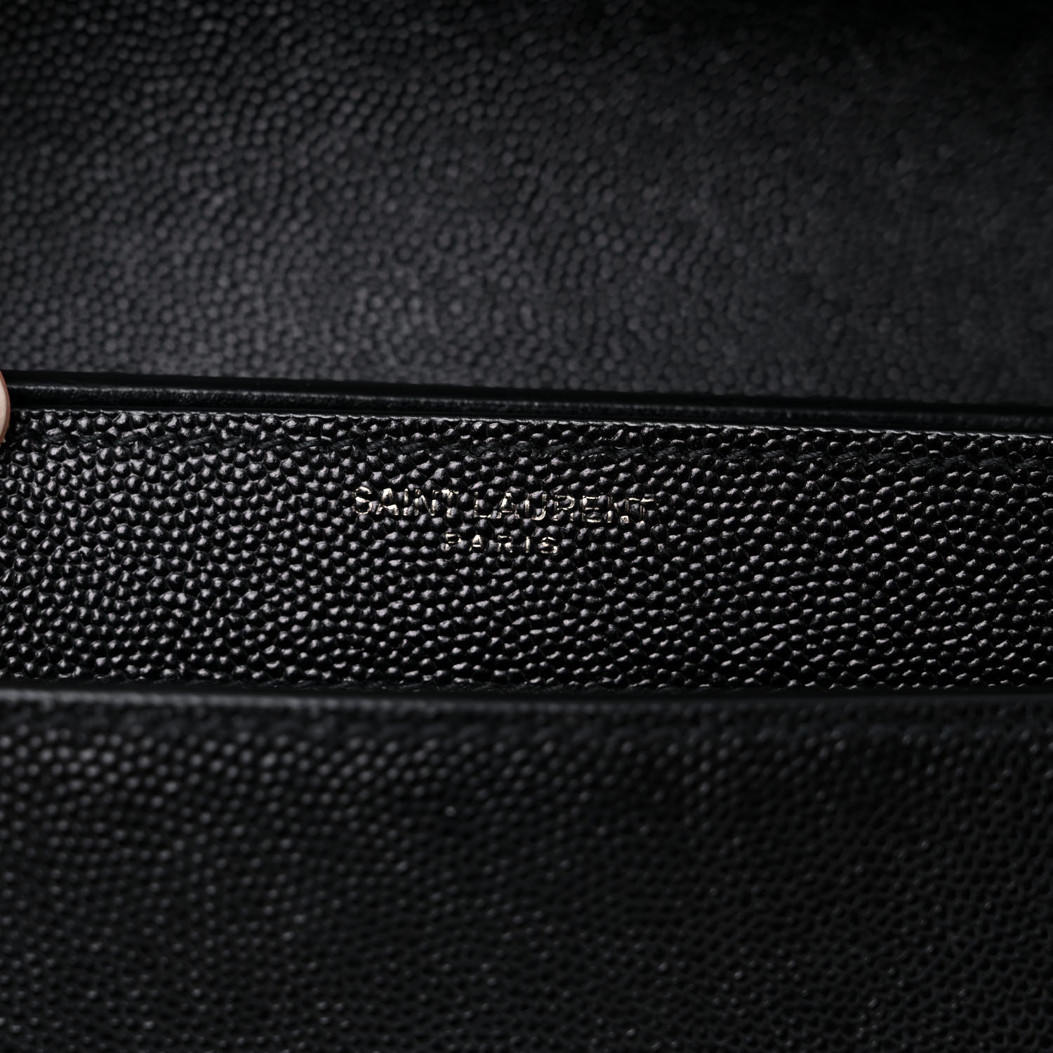Saint Laurent Grain De Poudre Monogram Cassandra Clasp Bag Black 9 of 10