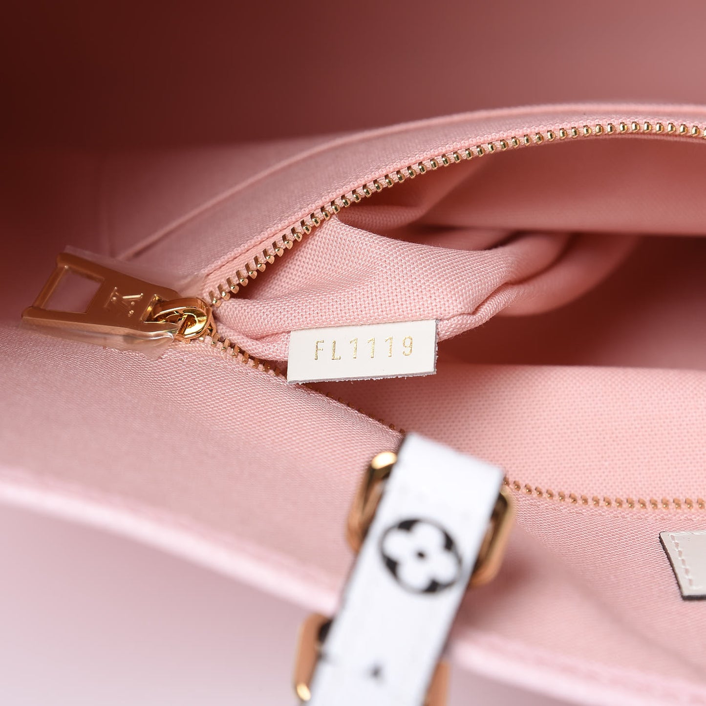 Monogram Giant Onthego GM Rouge Rose