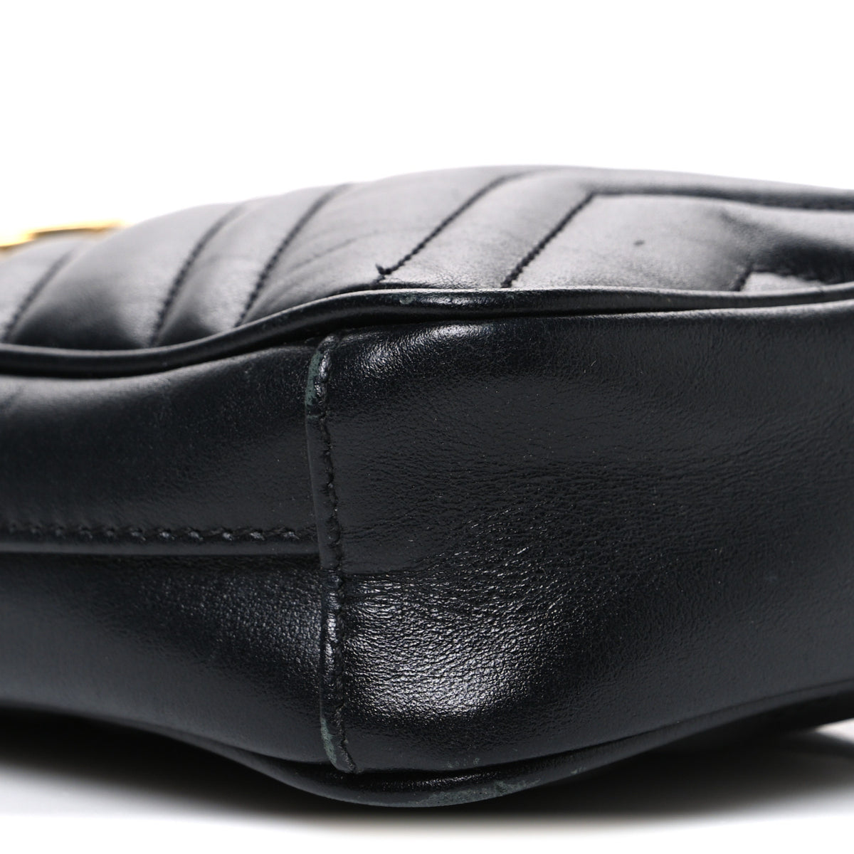 Calfskin Matelasse Mini GG Marmont Crossbody Bag Black