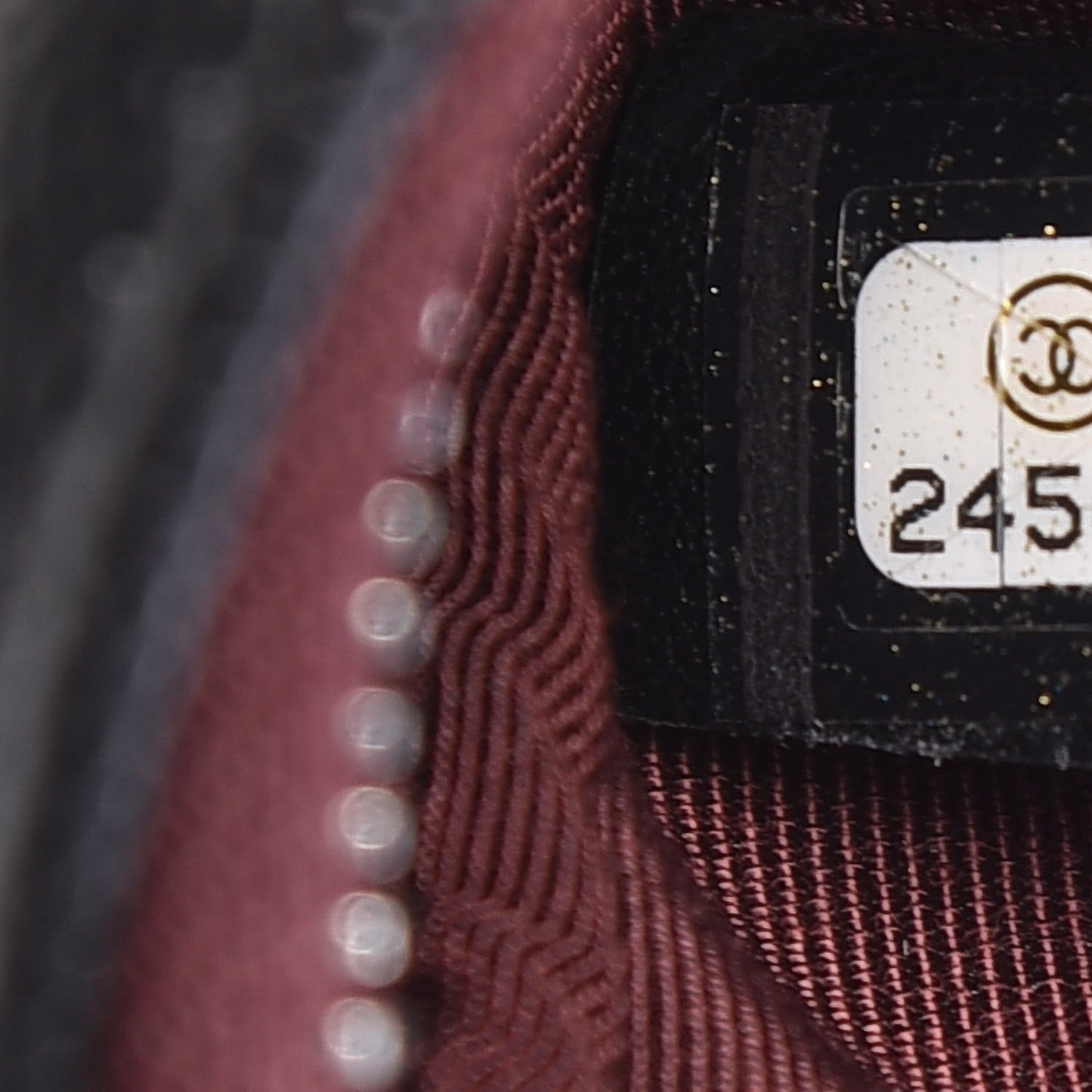 Caviar Quilted Small Cosmetic Case Black