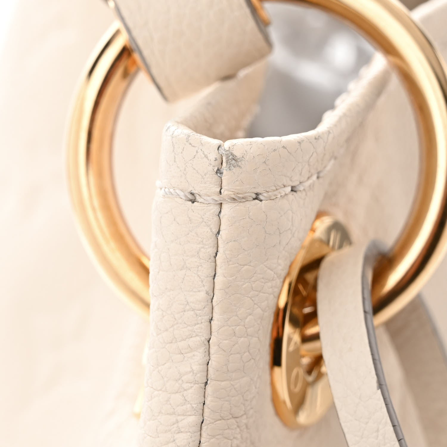 Louis Vuitton Empreinte Artsy MM Neige 18 of 18