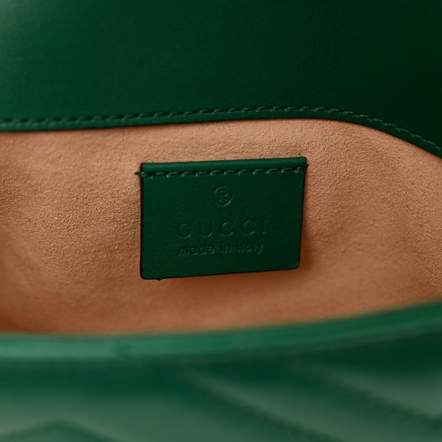 Calfskin Matelasse Super Mini GG Marmont Shoulder Bag Emerald Green