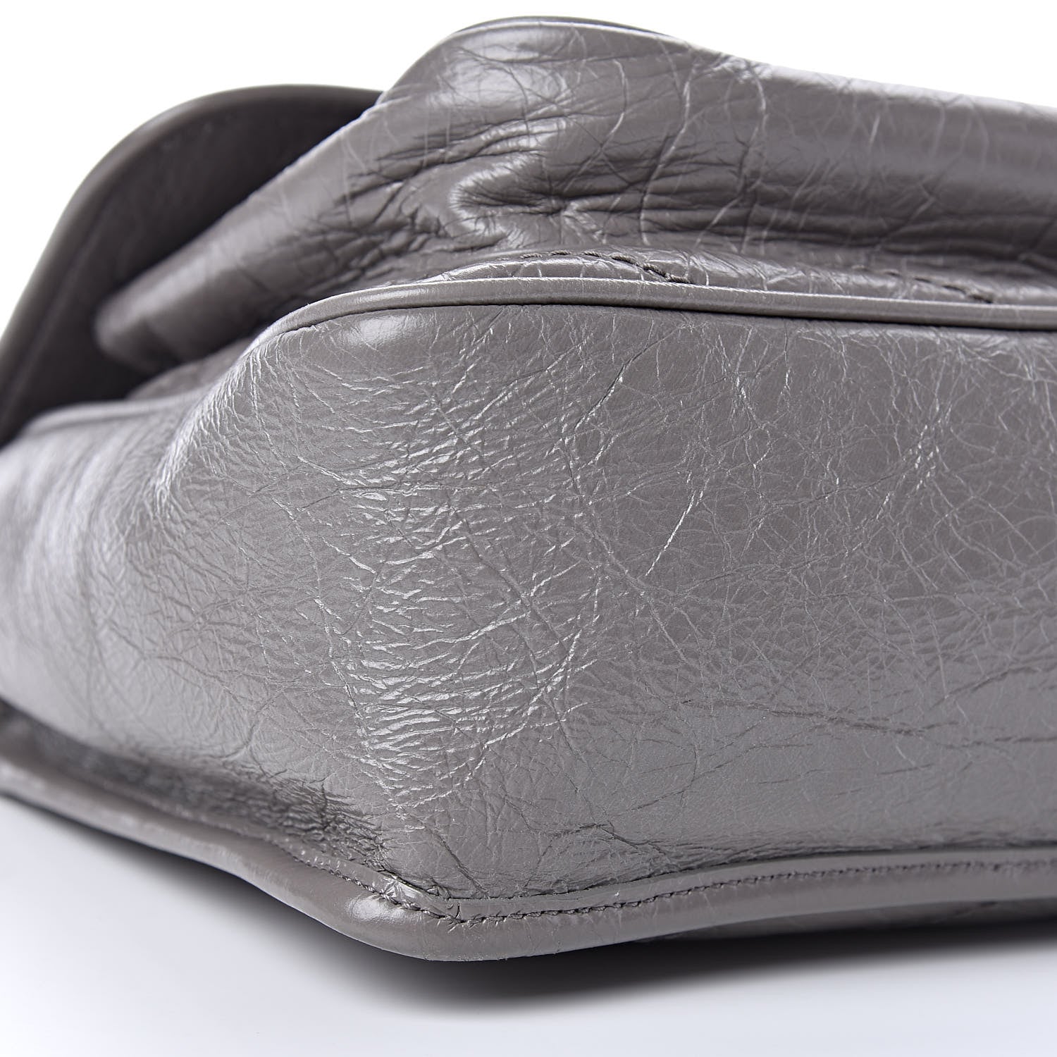 Saint Laurent Crinkled Calfskin Matelasse Monogram Medium Niki Chain Satchel Fog 10 of 11