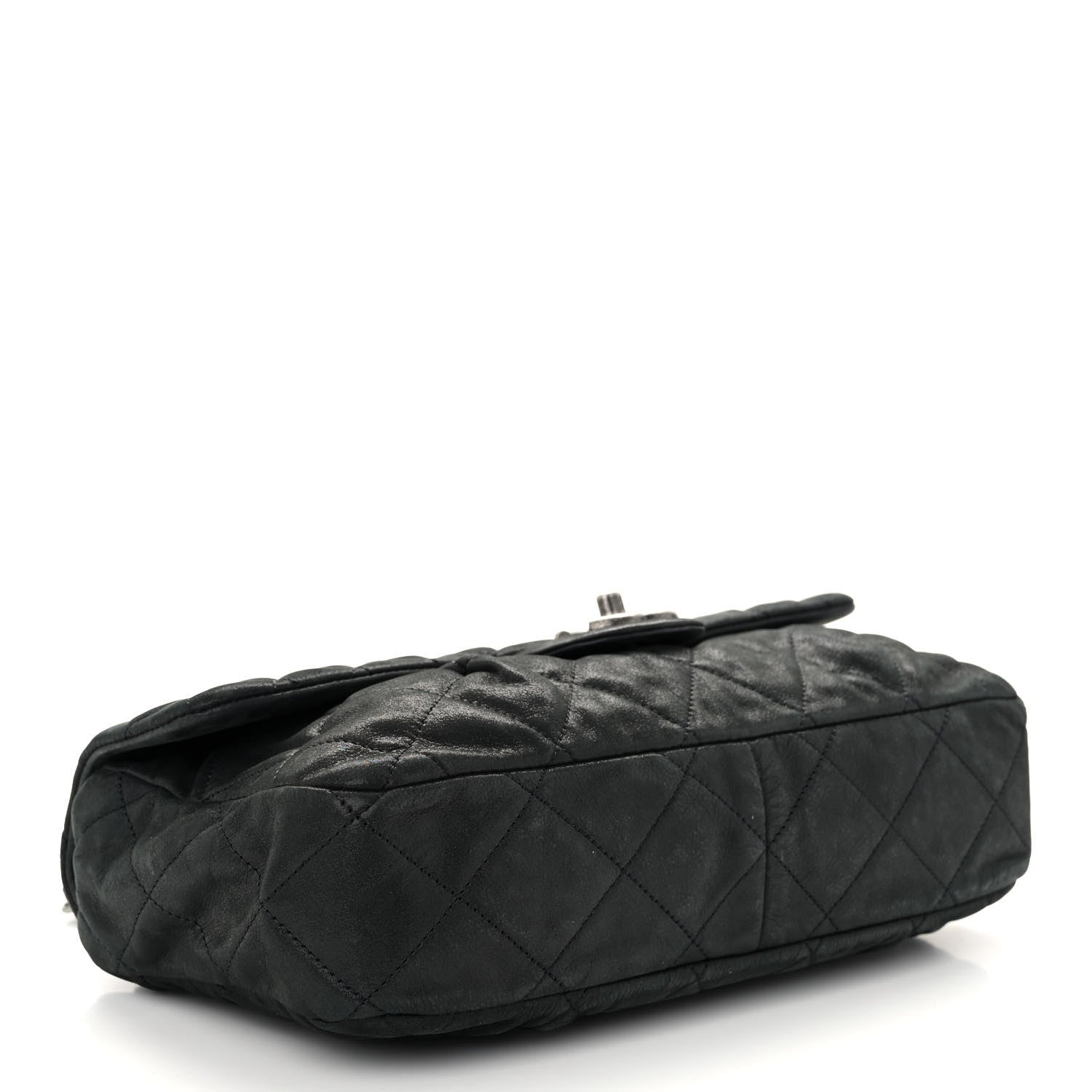 Chanel Iridescent Calfskin Large Chic Quilt Flap Black 4 of 11