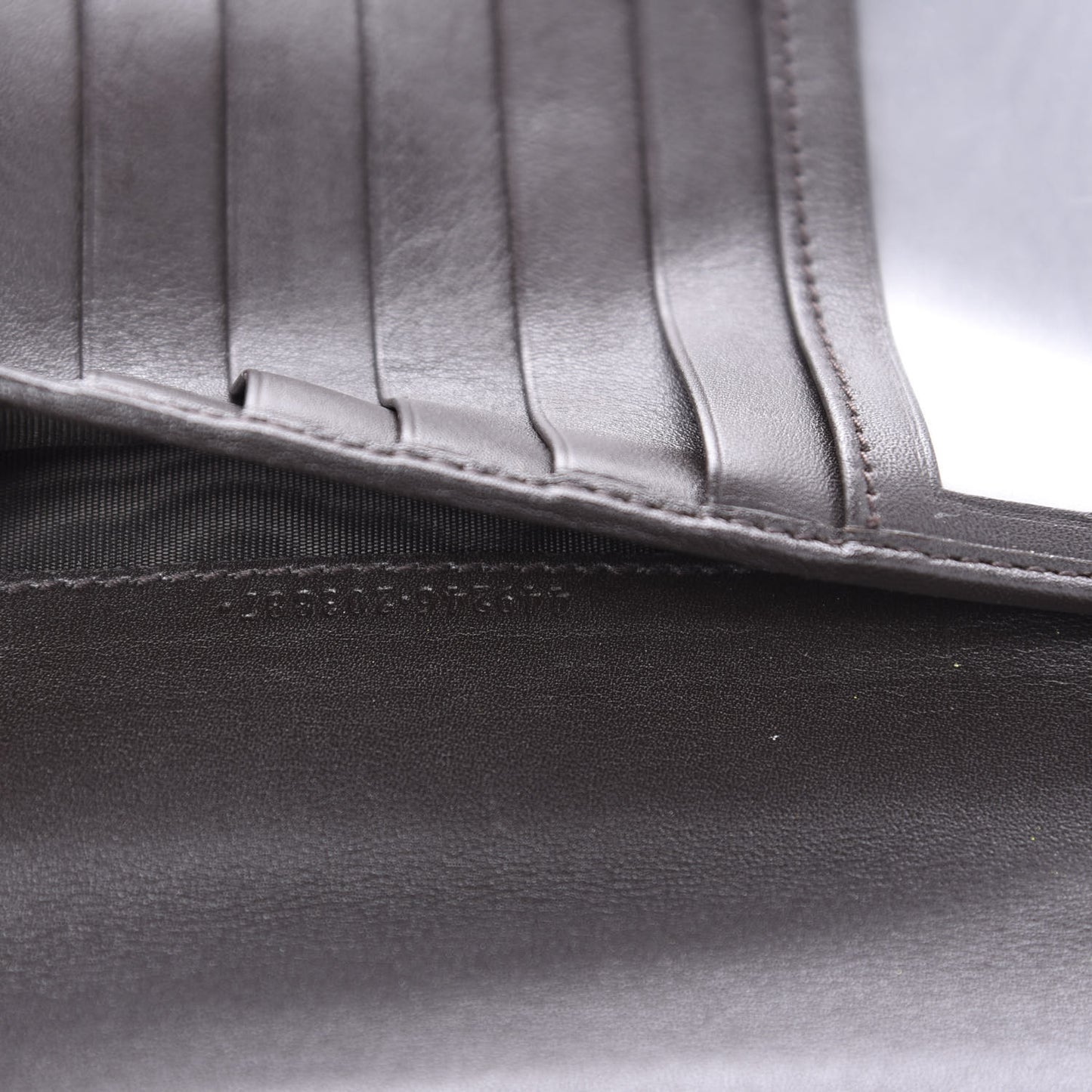 Soft Microguccissima Zip Around Top Handle Travel Wallet Loess