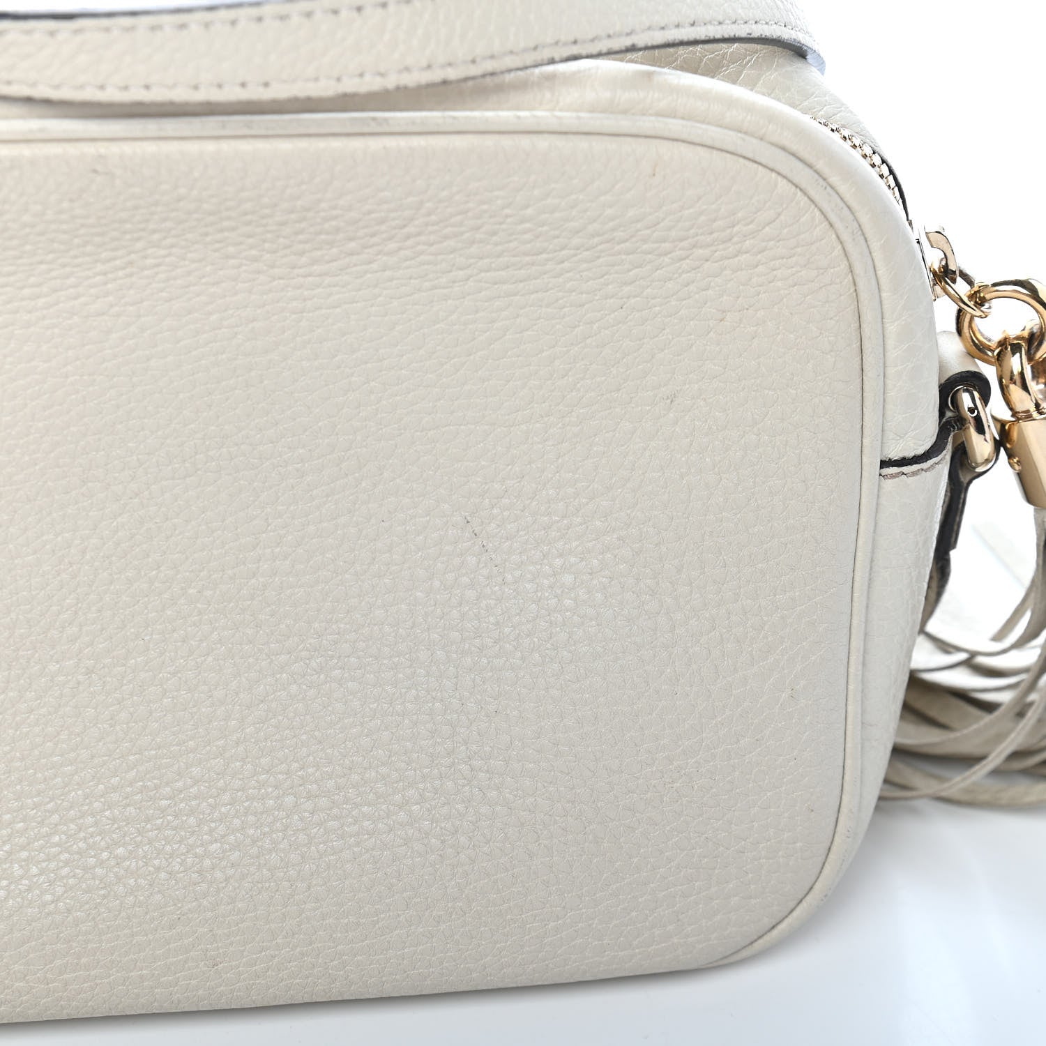 Gucci Pebbled Calfskin Small Soho Disco Bag Off White 11 of 12
