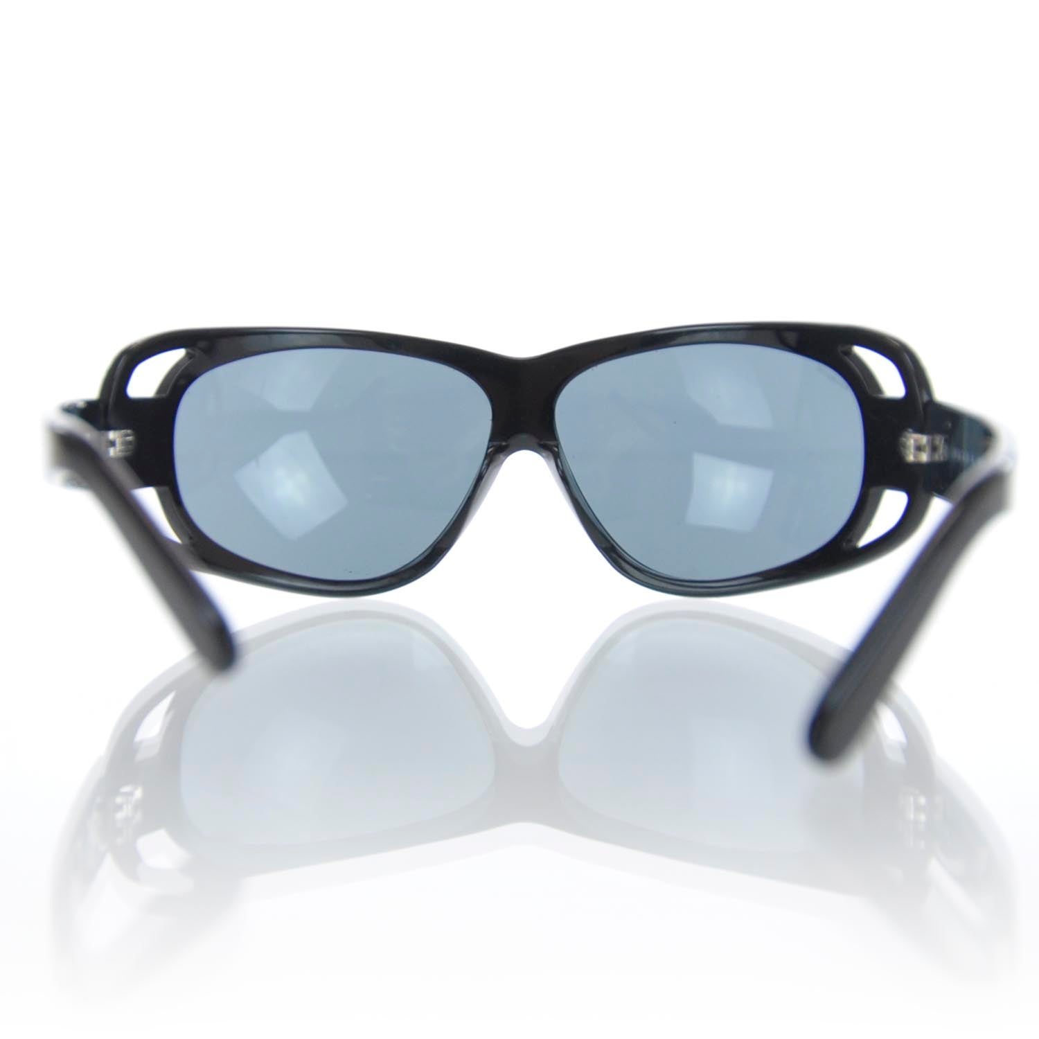 Prada Sunglasses SPR 03F | 3 of 10
