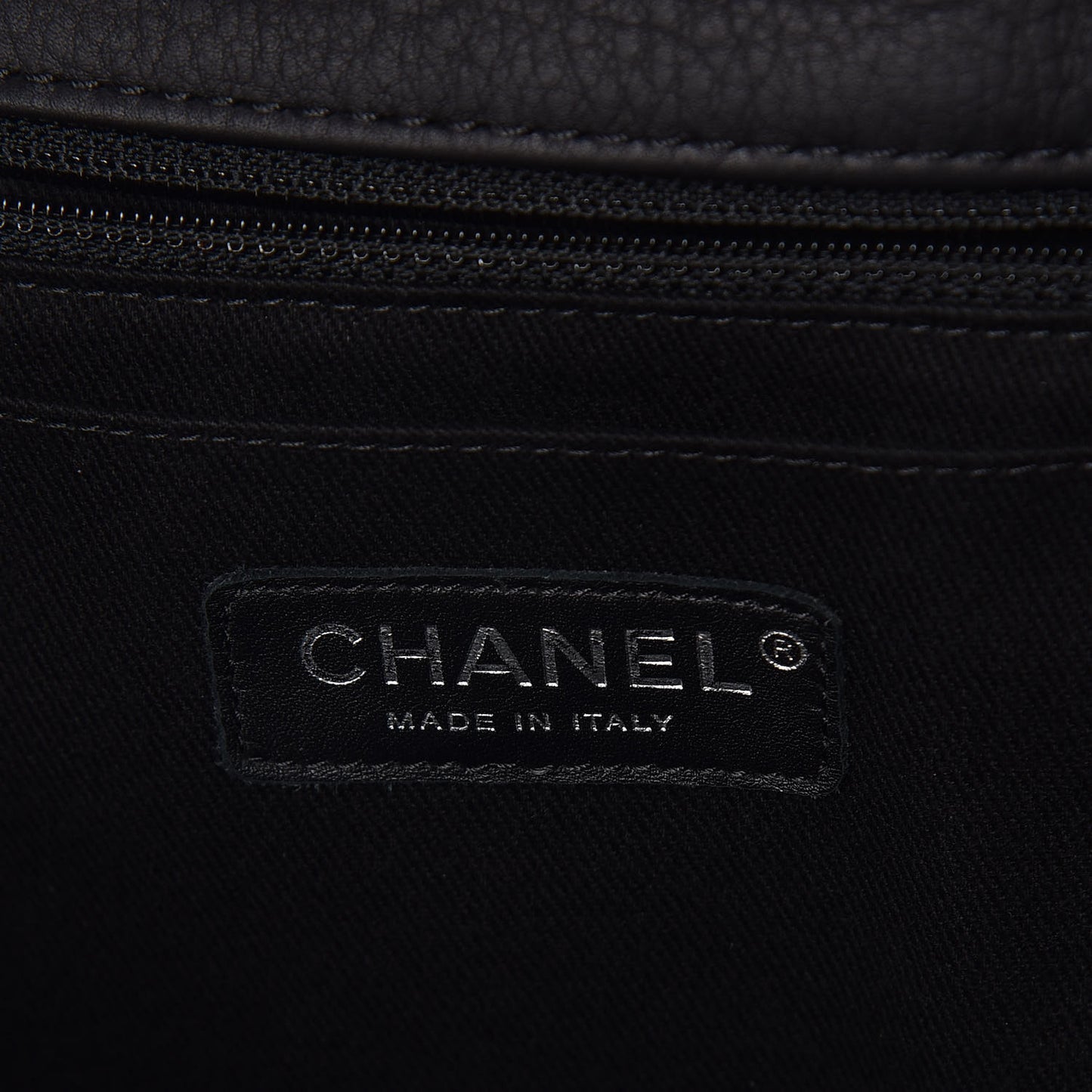Calfskin Large Darjeeling Flap Black