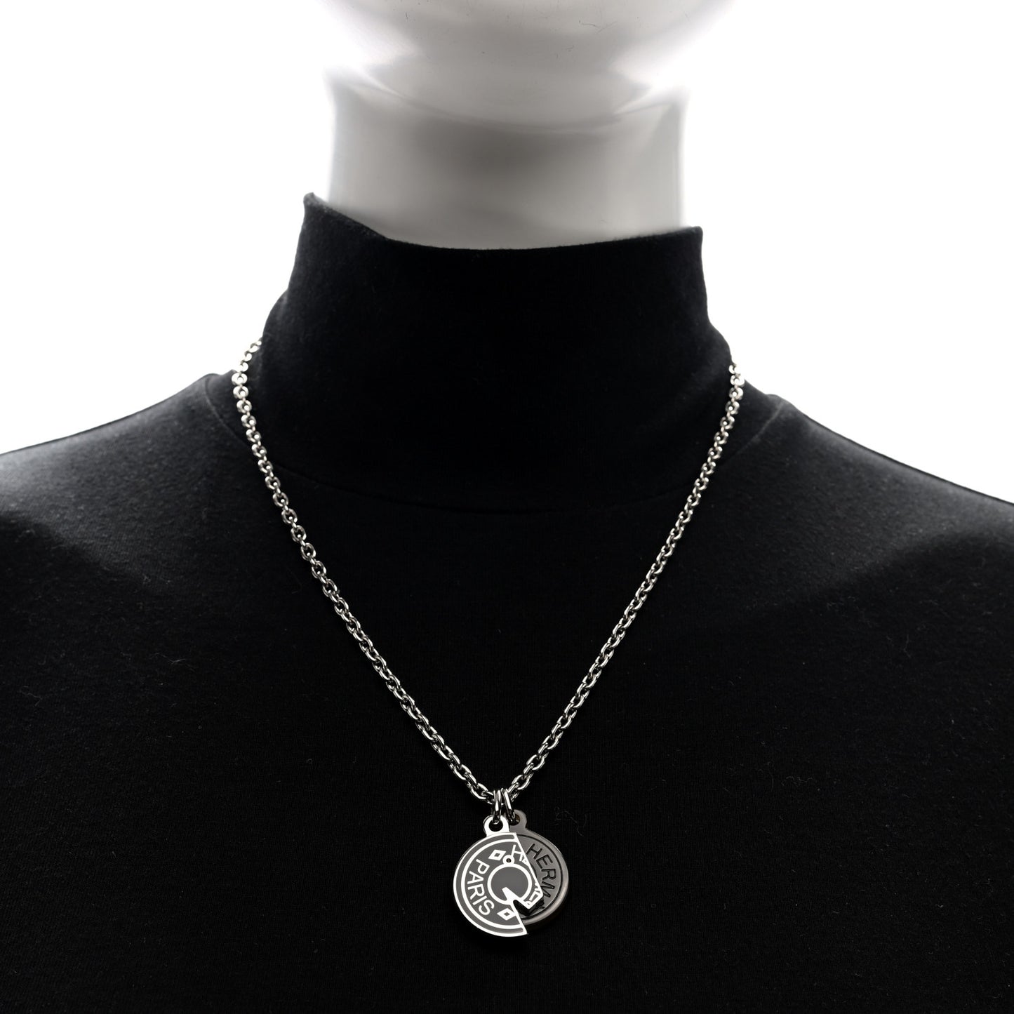 Buffalo Horn Lacquer Carrousel Necklace Etain