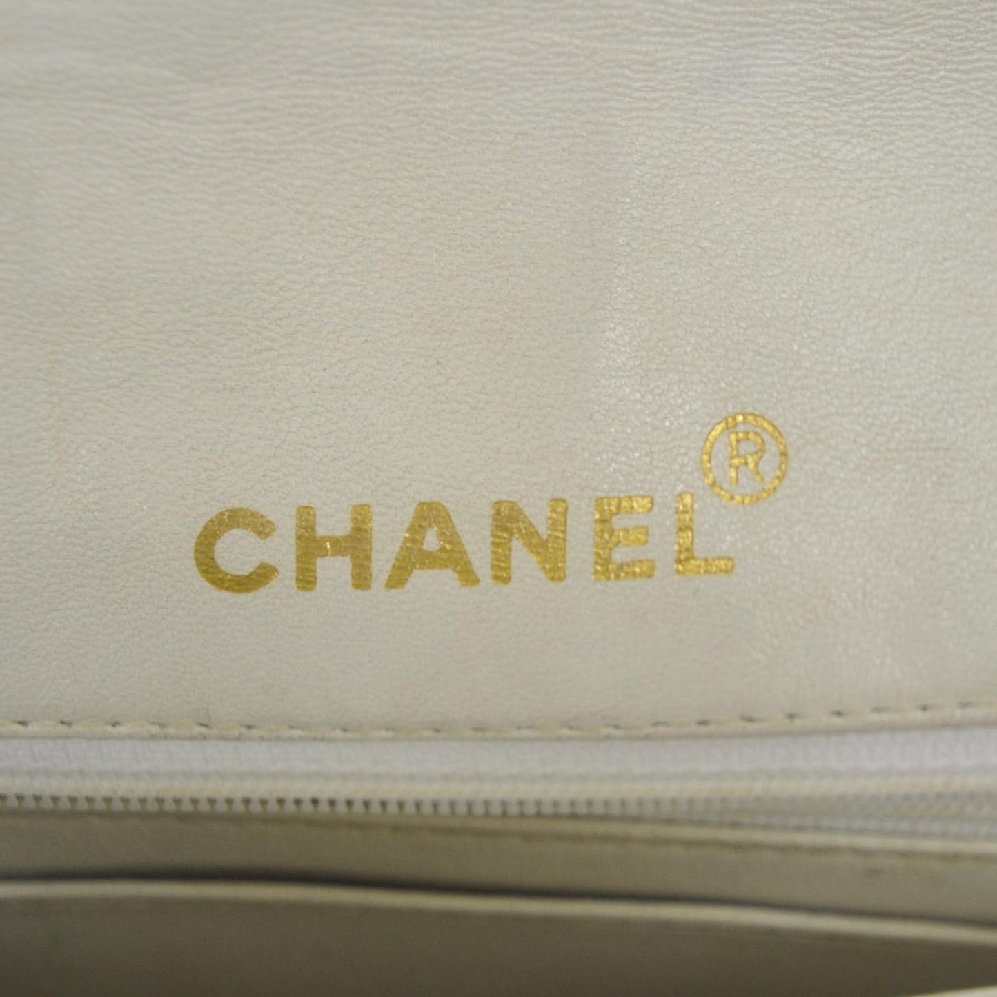 Lambskin Medium Flap White