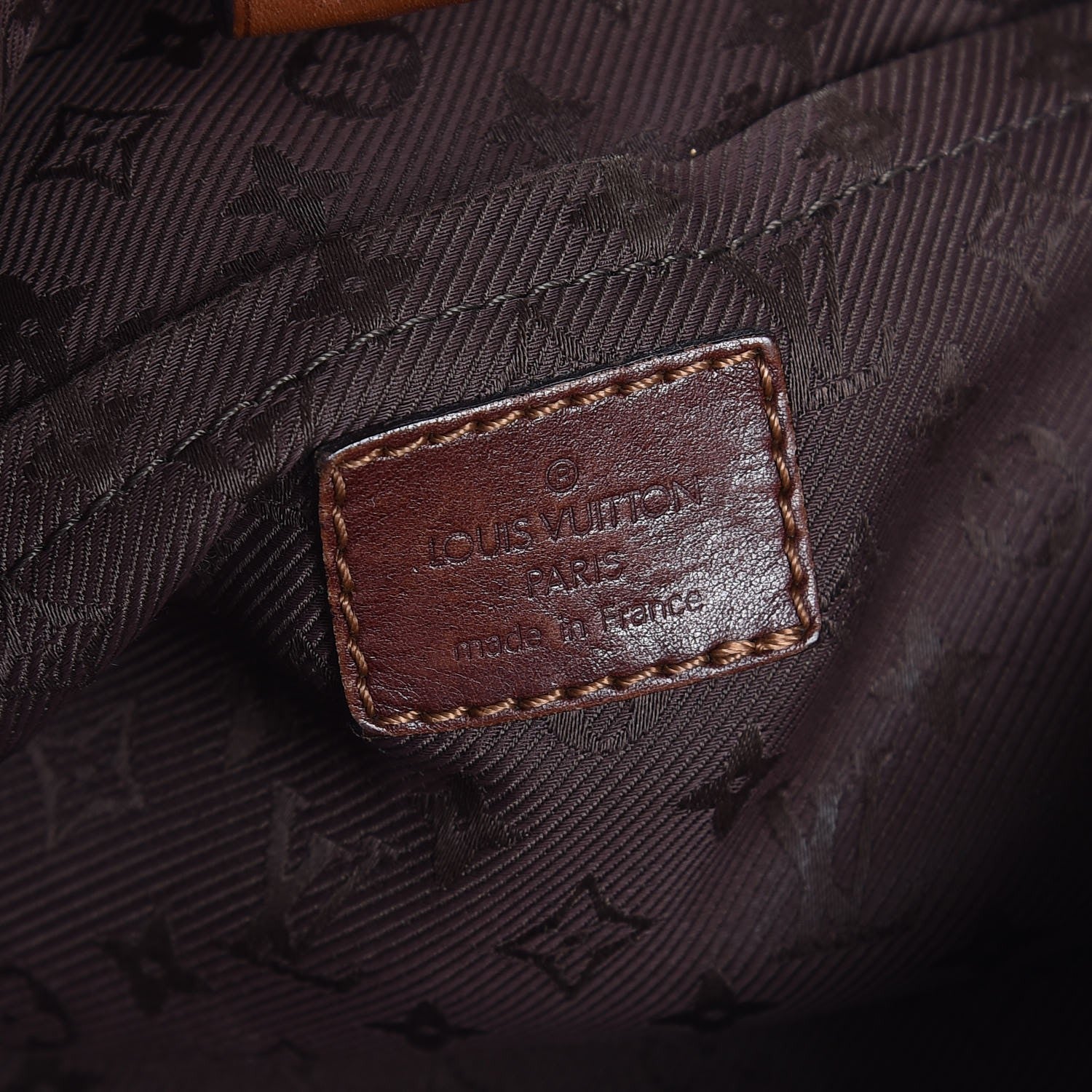 Louis Vuitton Mahina Onatah GM Moka 6 of 7