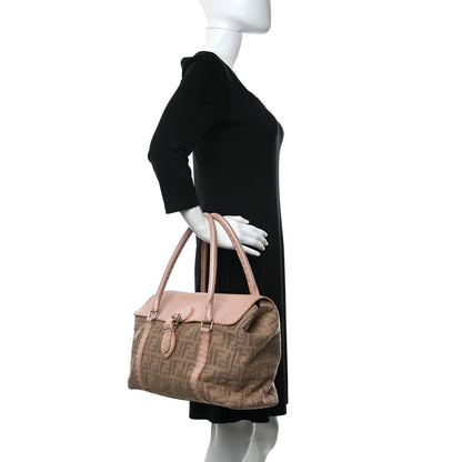 Fendi Zucca Cuoio Shoulder Bag Cipria 2 of 15