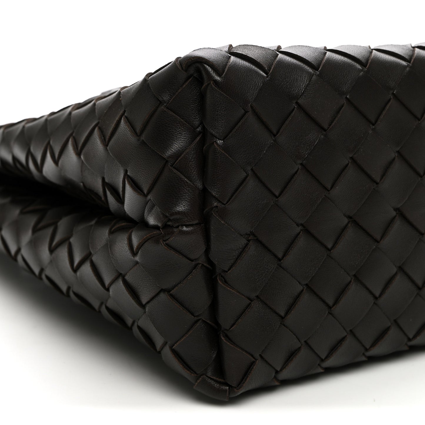 Nappa Intrecciato Medium Andiamo Shoulder Bag Fondant